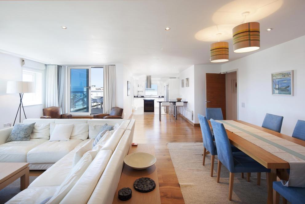 Apartment 201